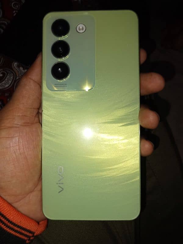 vivo y100 0