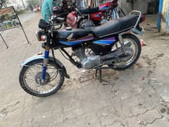 Honda 125 2010 model Punjab sialkot no for sale Whatsapp 03165776834