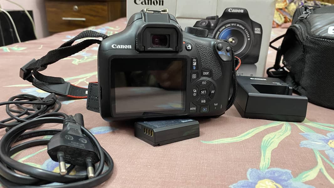 Canon EOS 1300D 5