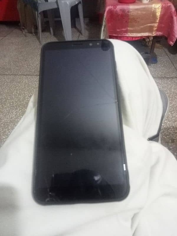 Samsung Mate 10 lite 0