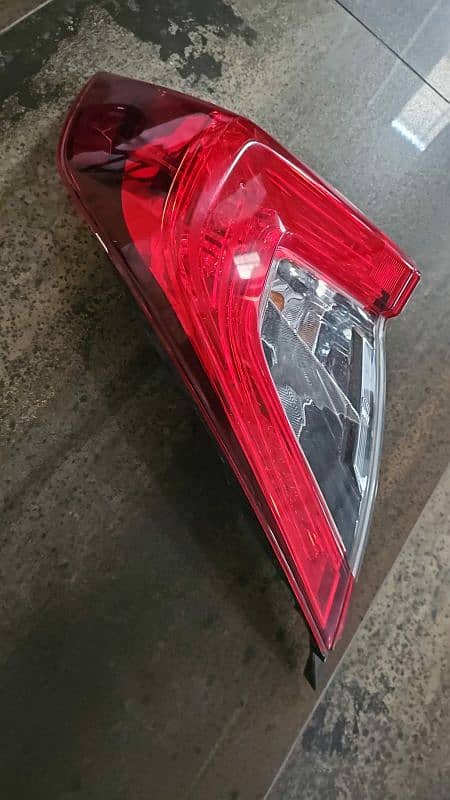 Honda Civic 2022 Genuine Back Light 1