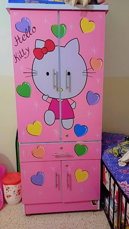 Kids Wardrobe/Cupboard 0