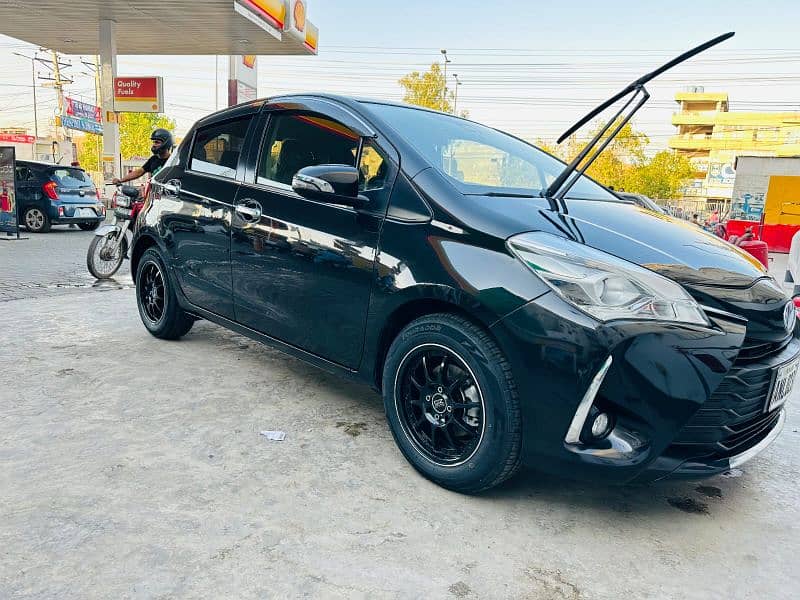 Toyota Vitz 2019 5