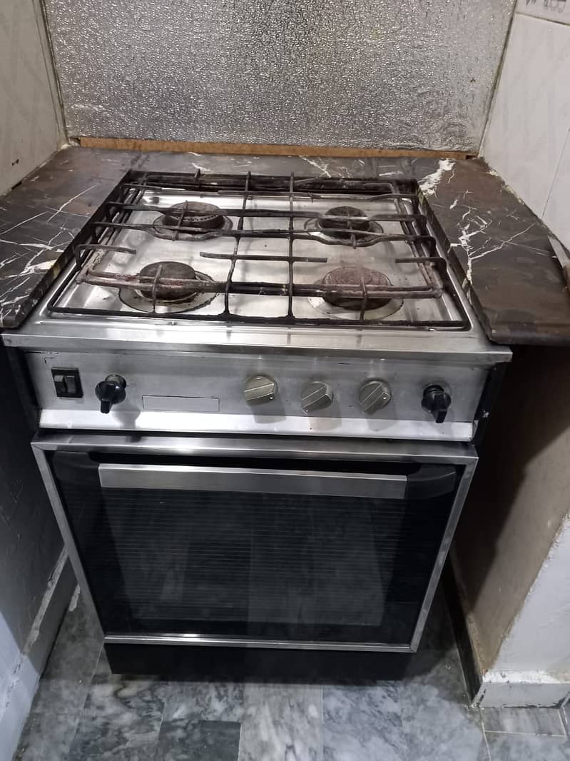 Gas stove and oven 1