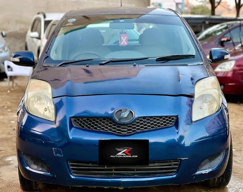 Toyota Vitz 2008 1