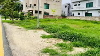 1 kanal (Plot No 162) All Paid Possession Residential Plot For Sale Located In Phase 7 Block S DHA Lahore