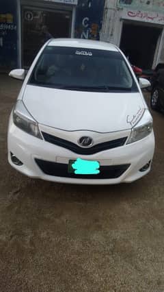 Toyota Vitz 2013