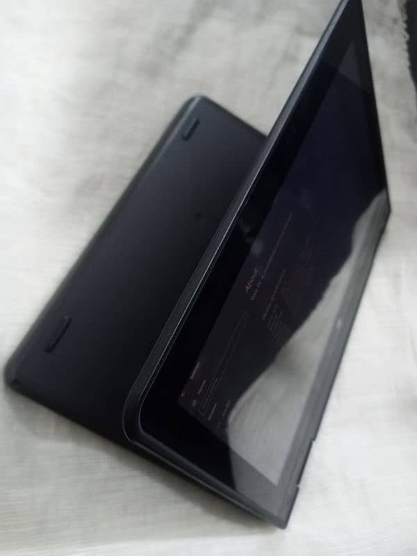 Lenovo Thinkpad yoga11e - Touch 360 1