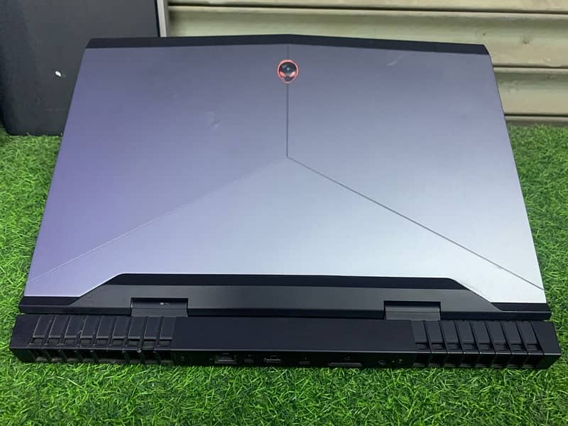 dell alienwara 17 R4 6