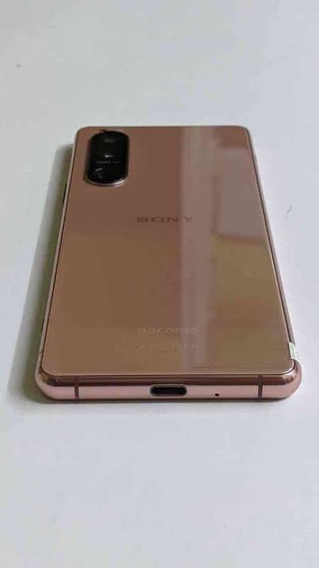 Sony Xperia 5 mark lll waterproof condition 10/10 RS 38000 1