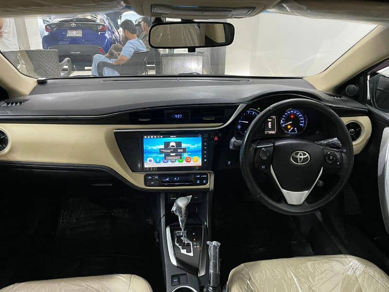 Toyota CorollaAltis Grande 2018 5