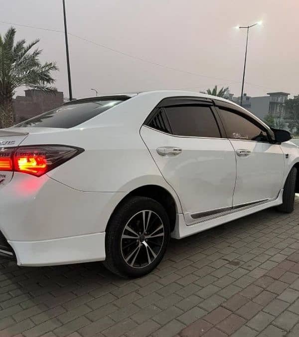 Toyota Altis Grande 2014 X Convert 4