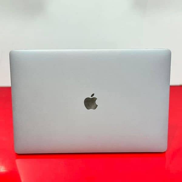 MACBOOK PRO (2016 TO 2019) AVAILABLE IN QUANTITY 1