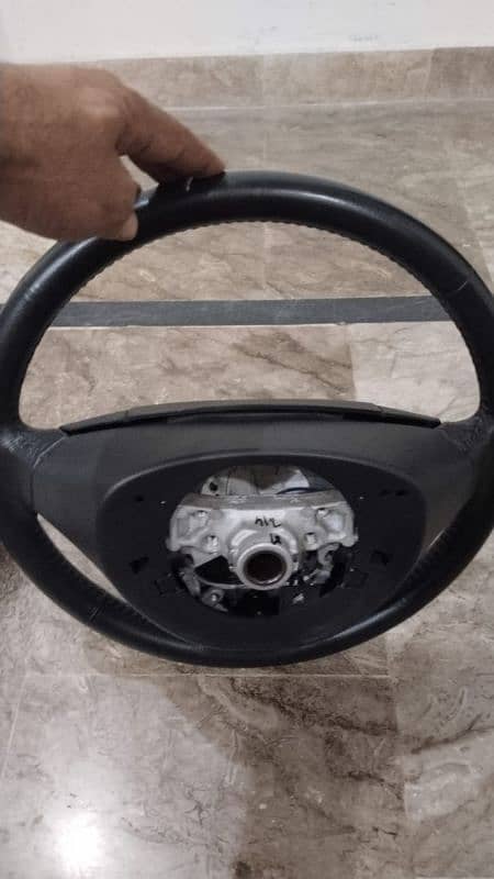 Daihatsu Move steering wheel for sale with airbag 1