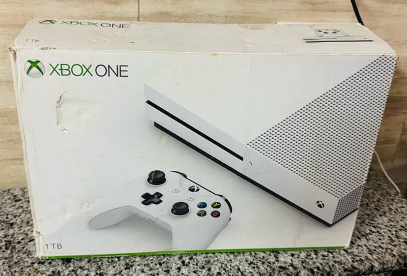 X Box One S 1Tb 1