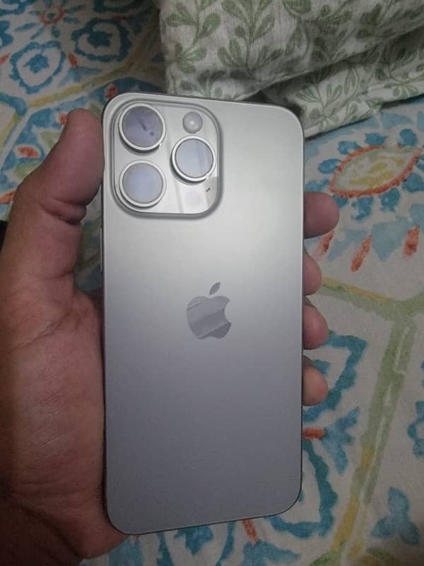 iPhone xr to 16plus iCloud lock phone available 5