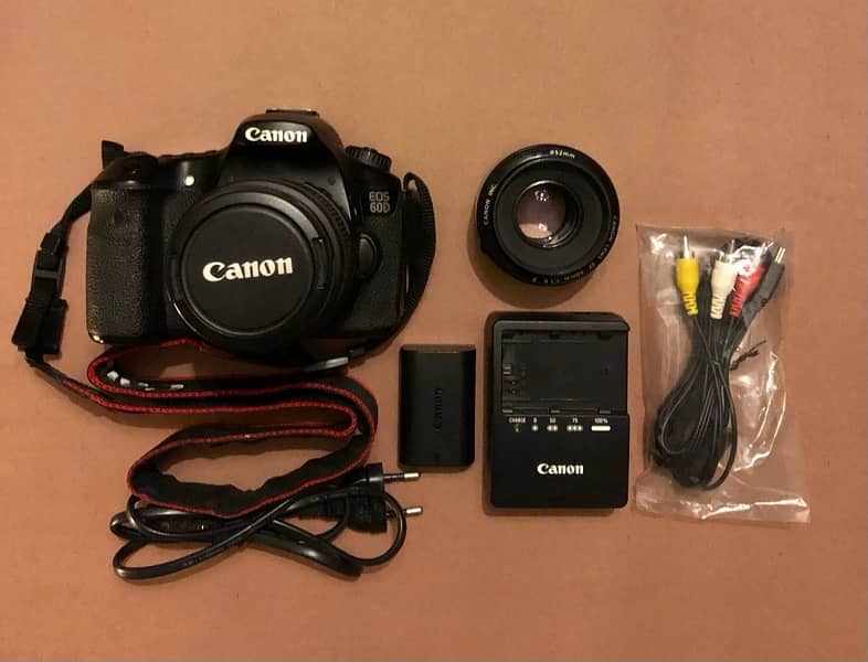 Canon 60d with kit lens 18-55 lens and 50mm lens (box pack) 5