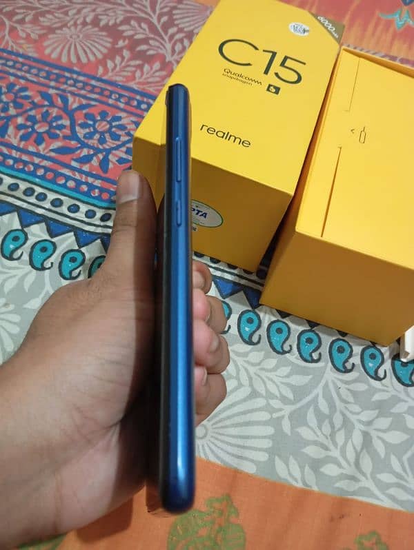 Realme C15 4/64 6