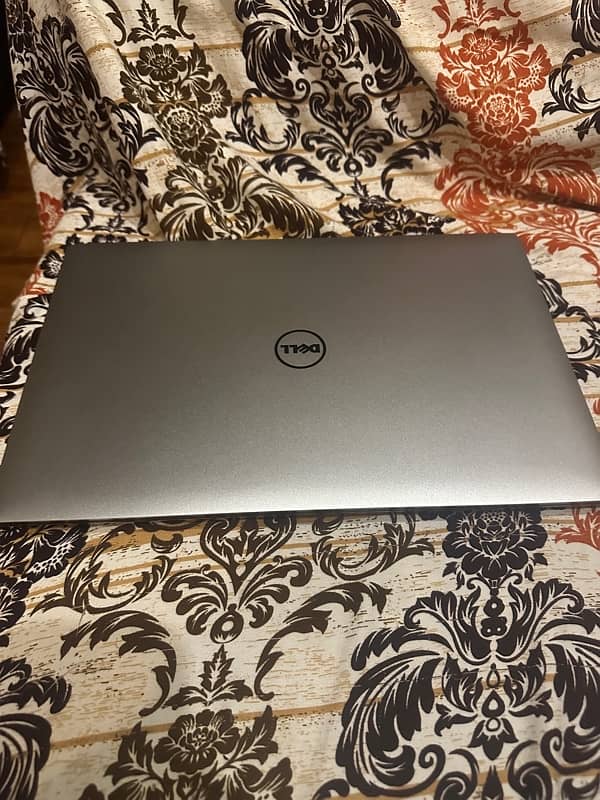 dell XPS 15 9570 8th gen 1