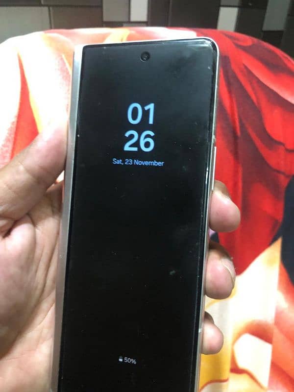 Samsung Galaxy Fold 3 4