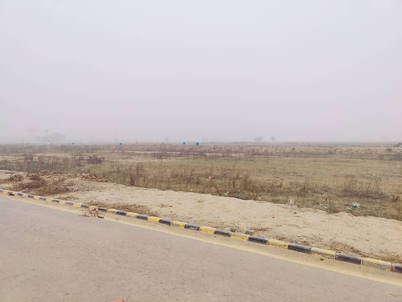 J block LDA CITY LAHORE PLOT FOR SALE VERY RESONABLE PRICE 0