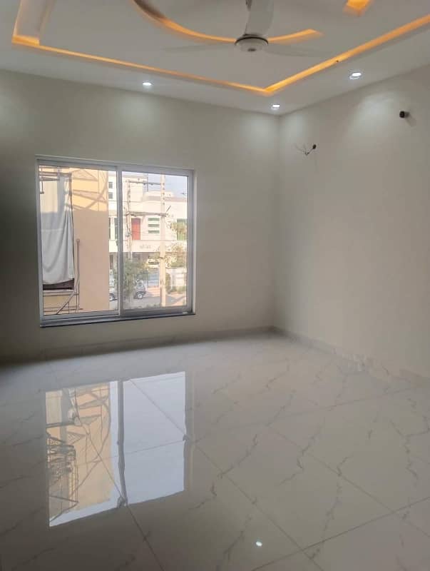 10 marla beautiful design house for rent in dha phase 4 10