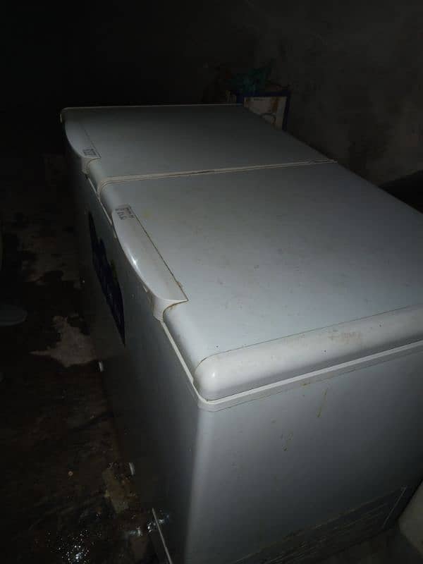 haier fridge nd freezer . brand new 6