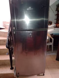 Dawlance Full Size Fridge 8/10