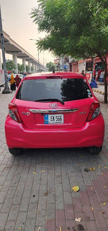 Toyota Vitz 2015 14