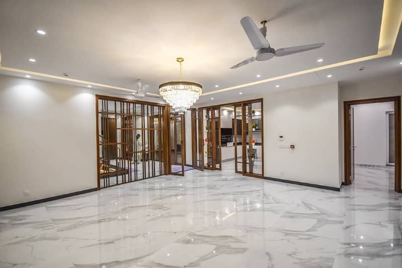 1 kanal slightly used well maintained modern design house for sale in dha phase 5 9