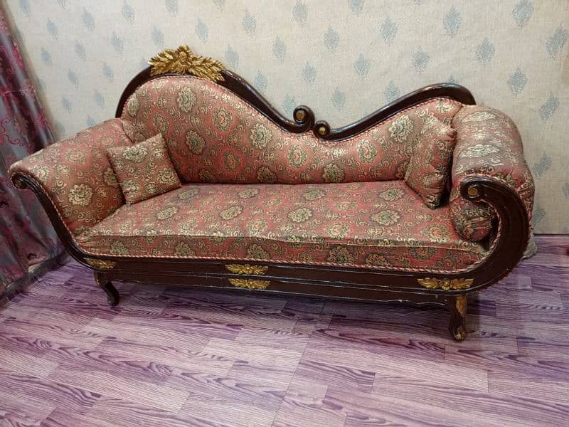 3 seater Diwan 3