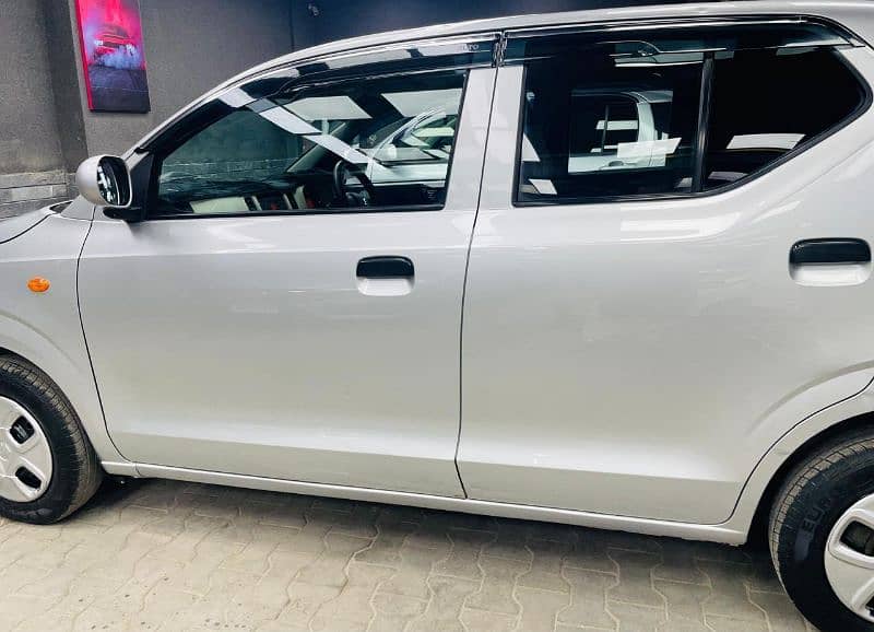 Suzuki Alto 2016 2