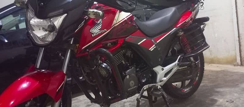 Honda CB 150 f brand new condtion 4