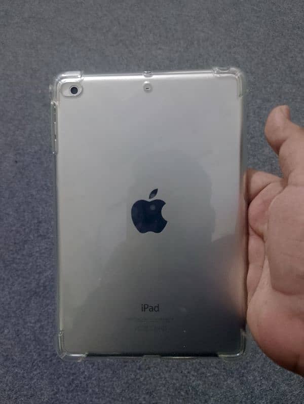 Apple iPad Mini 2 3