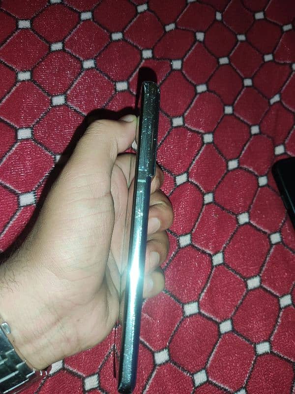 Samsung s21 ultra non PTA small dot 3