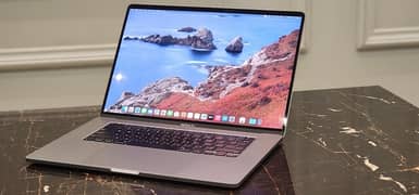 Apple Macbook 2019 Pro 16” 15”