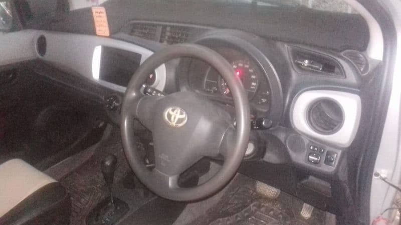 Toyota Vitz 2011 SEEING IS BELIEVING 5