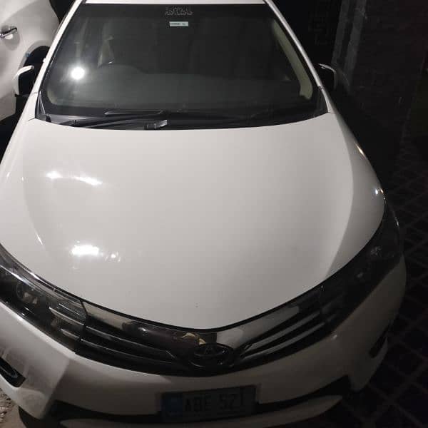 Toyota Altis Grande 2016 1