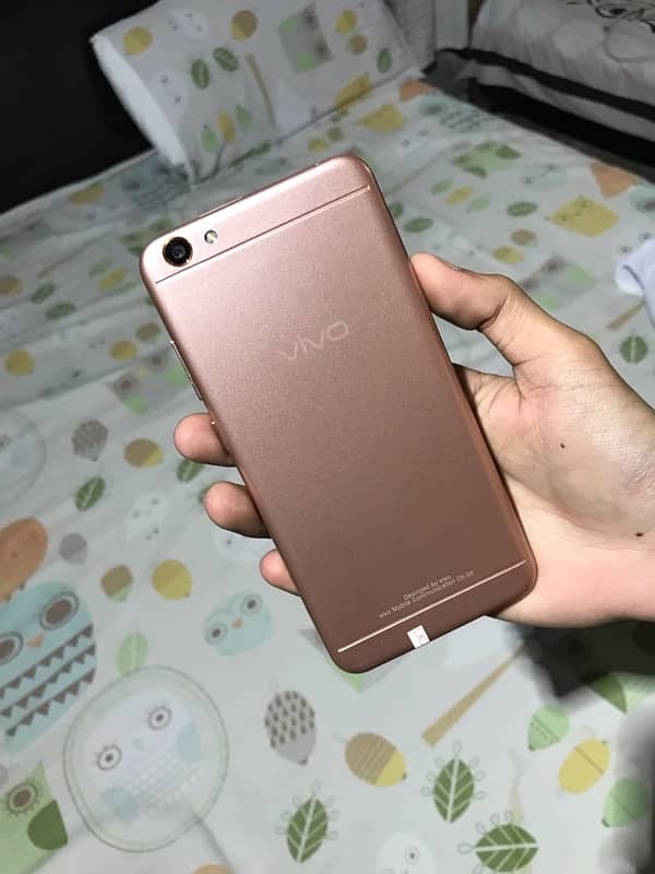 Vivo Y66 4Gb / 64Gb Mobile 4G / No oppo infinix tecno samsung iphone 1