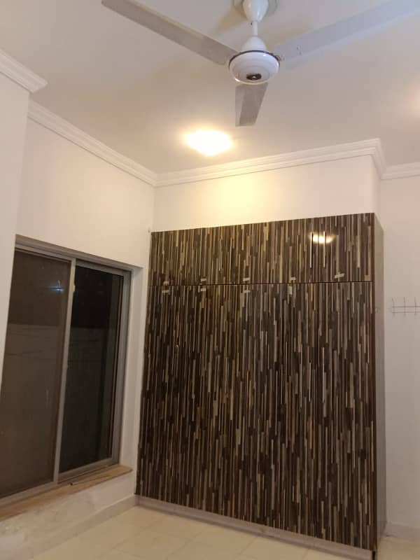 5 MARLA BRAND NEW LUXURY EXCELLENT GOOD CONDITION FULL HOUSE FOR RENT IN CC BLOCK BAHRIA TOWN LAHORE 2