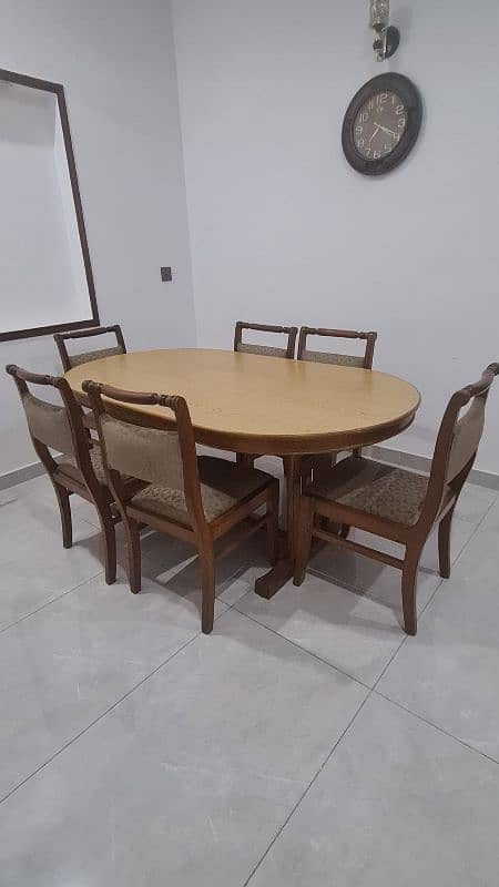 Dinning Table 0