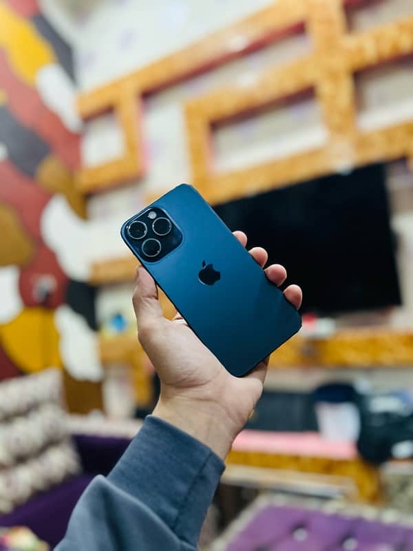 i phone 15 pro max jv 256 gb blue taitnum 100% health 0