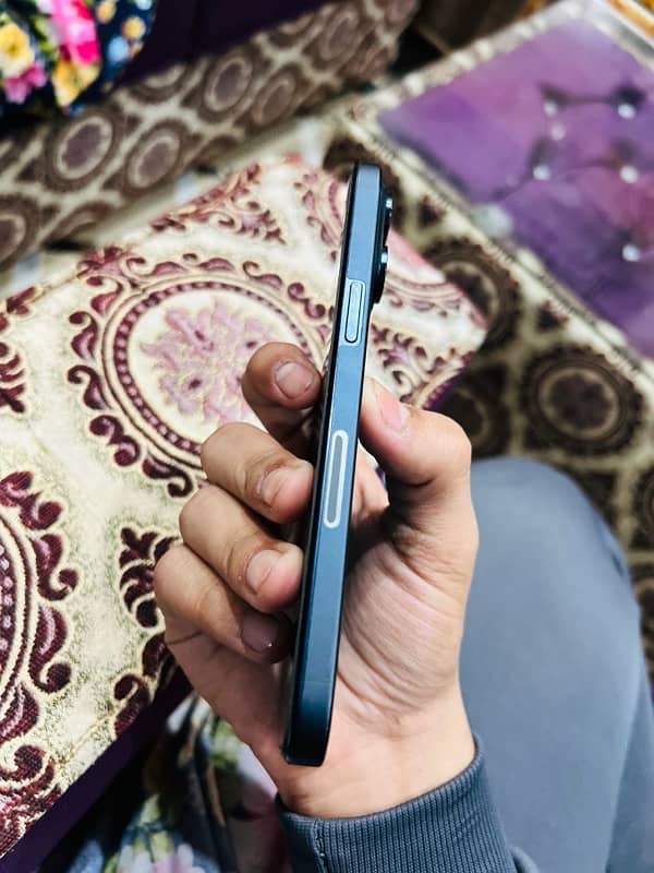 i phone 15 pro max jv 256 gb blue taitnum 100% health 7