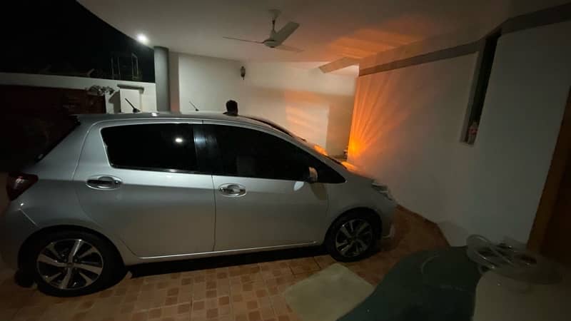 Toyota Vitz 2017 1