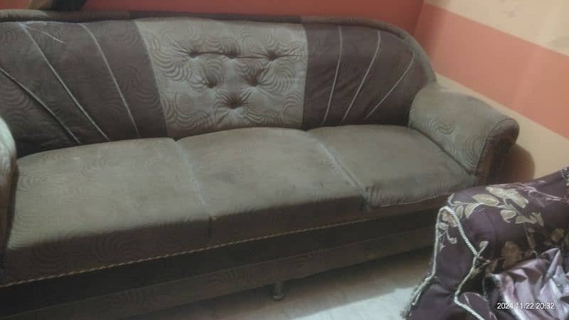 5 Seater Sofa Set good condition 3