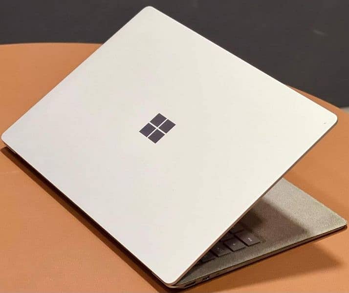 Microsoft Surface Laptop 2 2