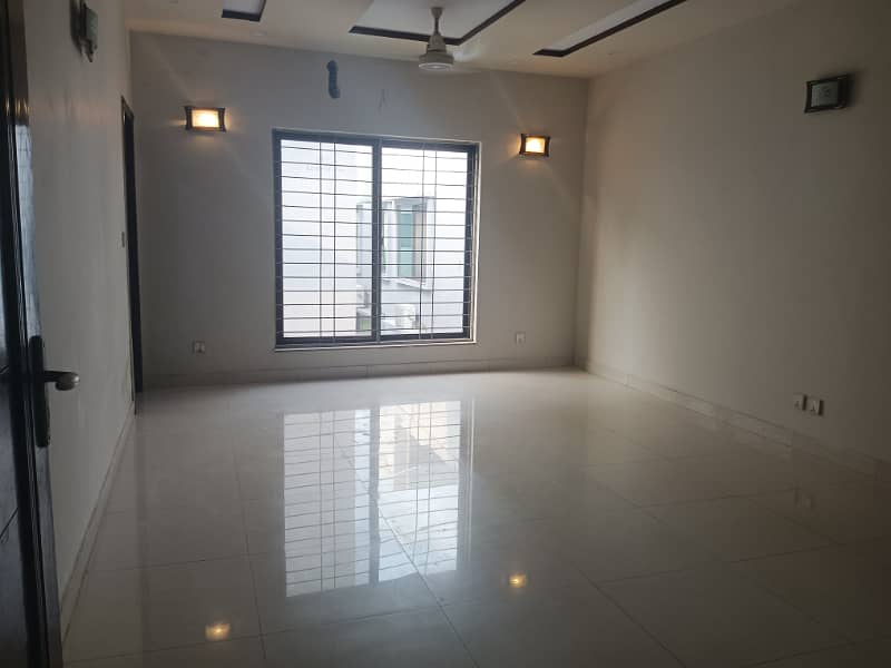 A BEAUTIFUL UPPER PORTION FOR RENT 2