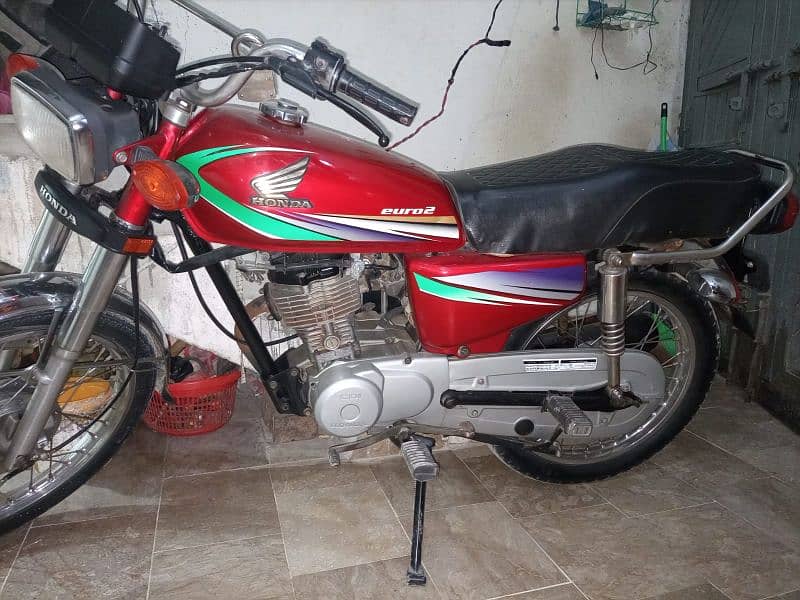 HONDA CG 125 GOOD CONDITION 1