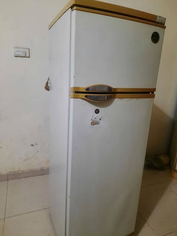 Philips Double Door Fridge for sale | 100% Working | Medium Size 2