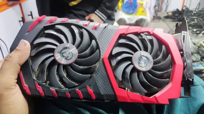 RX 580 4 GB RGB 0